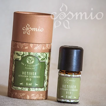 Vetiver illóolaj, bio, 100 %-os tisztaságú Vetiver illóolaj, bio, 100 %-os tisztaságú