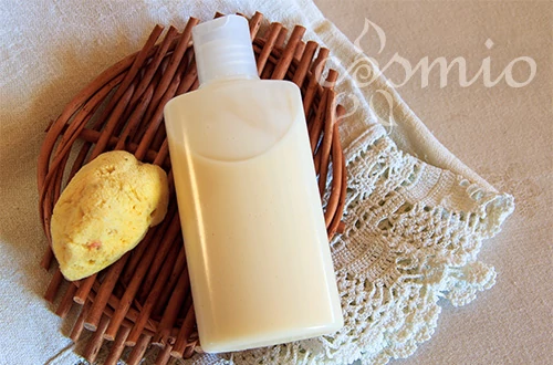 Arclemosótej rozáceás bőrre