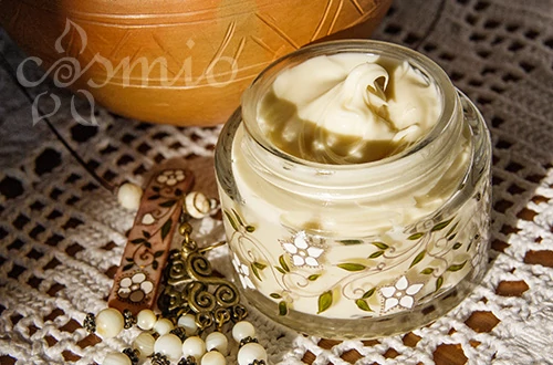 Tápláló-védő lanolinos krém